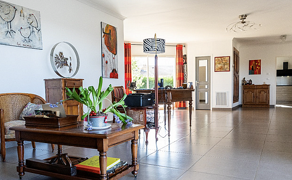 Property_For_Sale_in_France_with_Cle_France_Join_our_mailing_List_AXL05971_1.30