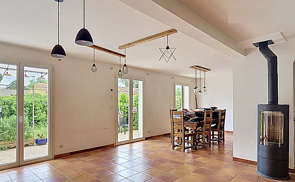 Property_For_Sale_in_France_with_Cle_France_Join_our_mailing_List_AXL05983_5.50