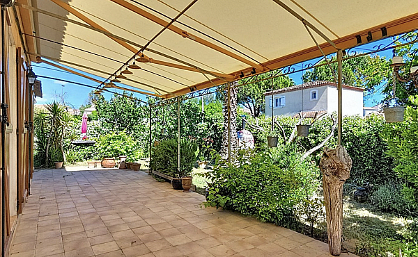 Property_For_Sale_in_France_with_Cle_France_Join_our_mailing_List_AXL05983_5.55