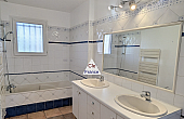 Property_For_Sale_in_France_with_Cle_France_Join_our_mailing_List_AXL06003_2.28