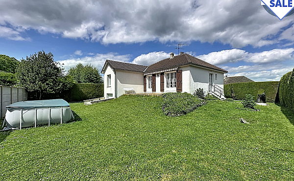 Property_For_Sale_in_France_with_Cle_France_Join_our_mailing_List_AXL06004_2.47
