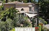 Property_For_Sale_in_France_with_Cle_France_Join_our_mailing_List_AXL06005_6.59.07