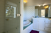 Property_For_Sale_in_France_with_Cle_France_Join_our_mailing_List_AXL06005_7.00.08