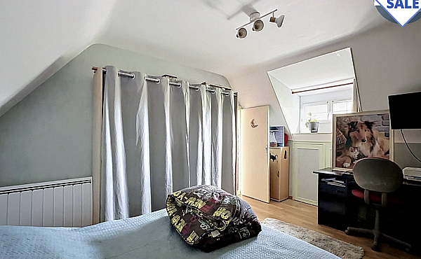 Property_For_Sale_in_France_with_Cle_France_Join_our_mailing_List_AXL06017_20
