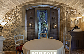 Property_For_Sale_in_France_with_Cle_France_Join_our_mailing_List_AXL06024_09.50