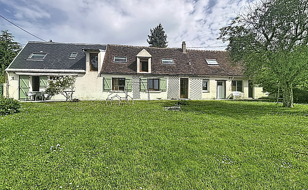Property_For_Sale_in_France_with_Cle_France_Join_our_mailing_List_AXL06042_6.45