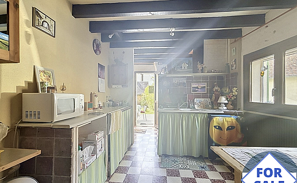 Property_For_Sale_in_France_with_Cle_France_Join_our_mailing_List_AXL06042_6.57