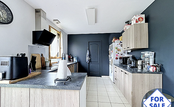 Property_For_Sale_in_France_with_Cle_France_Join_our_mailing_List_AXL06043_26