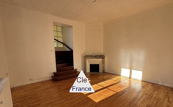 Property_For_Sale_in_France_with_Cle_France_Join_our_mailing_List_AXL06055_2.11