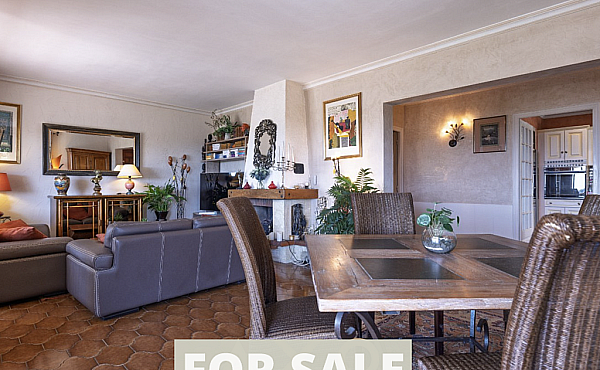 Property_For_Sale_in_France_with_Cle_France_Join_our_mailing_List_AXL06057_3.22