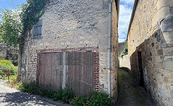 Property_For_Sale_in_France_with_Cle_France_Join_our_mailing_List_DJV06119_h