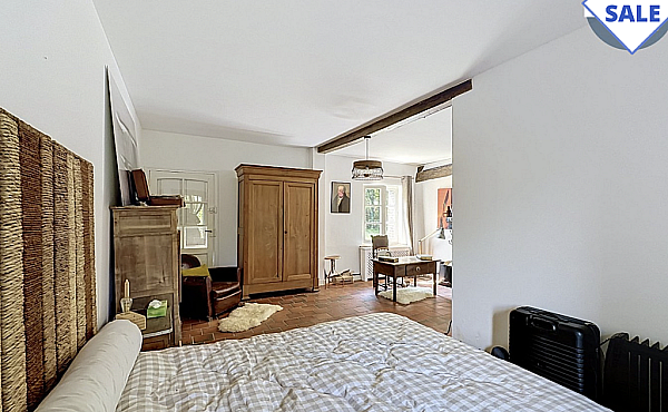 Property_For_Sale_in_France_with_Cle_France_Join_our_mailing_List_AXL06084_3.01