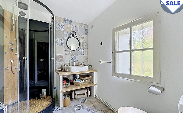 Property_For_Sale_in_France_with_Cle_France_Join_our_mailing_List_AXL06084_3.06