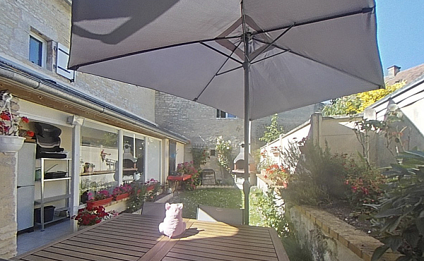 Property_For_Sale_in_France_with_Cle_France_Join_our_mailing_List_AXL06085_4.06