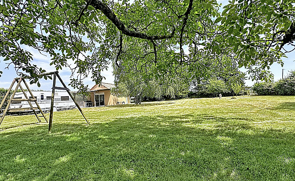 Property_For_Sale_in_France_with_Cle_France_Join_our_mailing_List_AXL06102_6.37