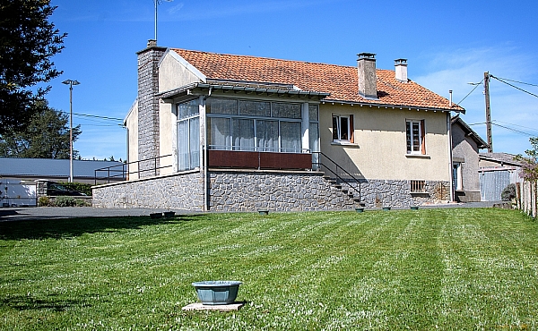 Property_For_Sale_in_France_with_Cle_France_Join_our_mailing_List_AMR00129_206