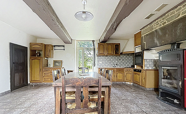 Property_For_Sale_in_France_with_Cle_France_Join_our_mailing_List_LNH13115_4.09