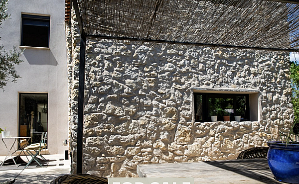 Property_For_Sale_in_France_with_Cle_France_Join_our_mailing_List_AXL06123_0.08