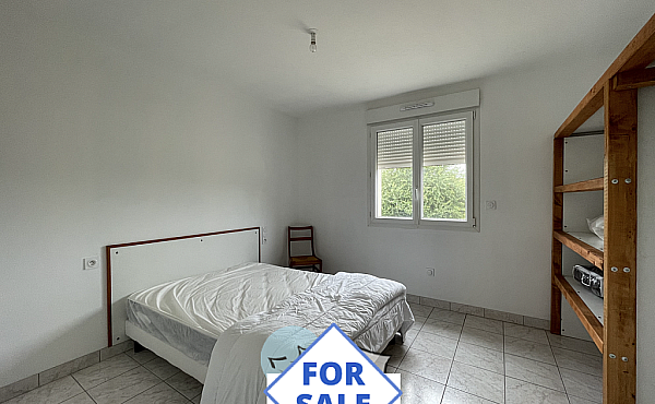 Property_For_Sale_Cle_France_BHJ04111_8.39
