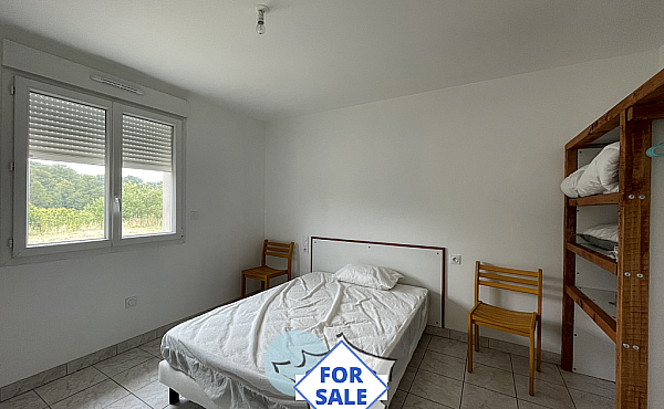 Property_For_Sale_Cle_France_BHJ04111_8.51