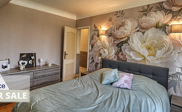 Property_For_Sale_in_France_with_Cle_France_Join_our_mailing_List_VAA00102_VAA00102_0.56