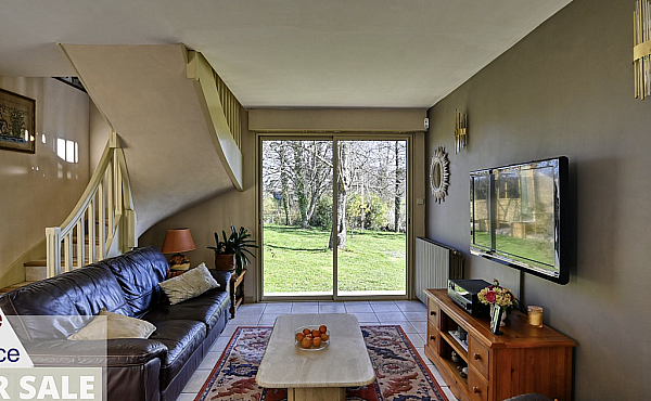Property_For_Sale_in_France_with_Cle_France_Join_our_mailing_List_VAA00102_VAA00102_0.58