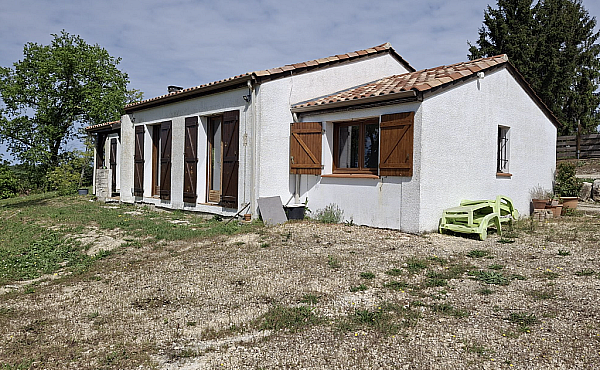 Property_For_Sale_in_France_with_Cle_France_Join_our_mailing_List_VAA00103_8.22