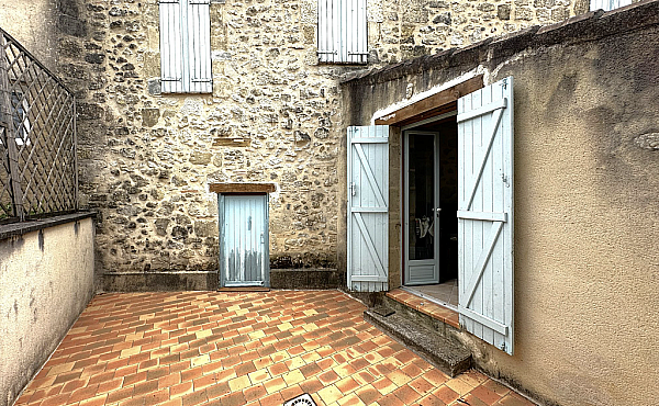 Property_For_Sale_in_France_with_Cle_France_Join_our_mailing_List_VAA00104_2.59