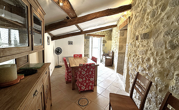 Property_For_Sale_in_France_with_Cle_France_Join_our_mailing_List_VAA00104_3.23
