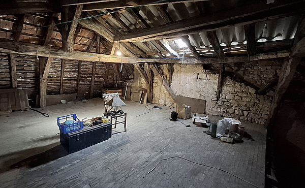 Property_For_Sale_in_France_with_Cle_France_Join_our_mailing_List_VAA00107_6.57