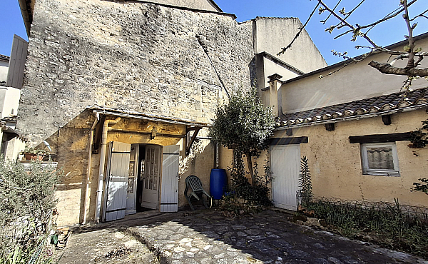 Property_For_Sale_in_France_with_Cle_France_Join_our_mailing_List_VAA00107_7.02