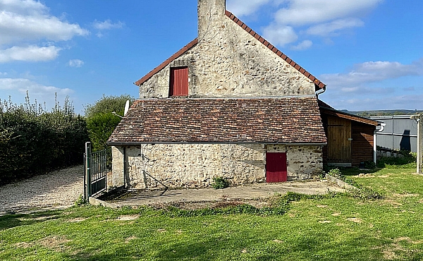 Property_For_Sale_in_France_with_Cle_France_Join_our_mailing_List_DJV06176_c