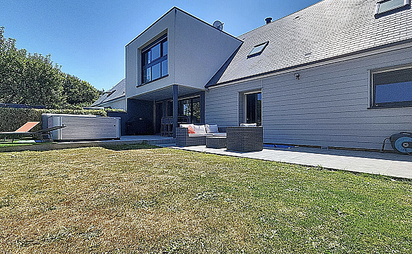 Property_For_Sale_in_France_with_Cle_France_Join_our_mailing_List_LNH13283_4.09