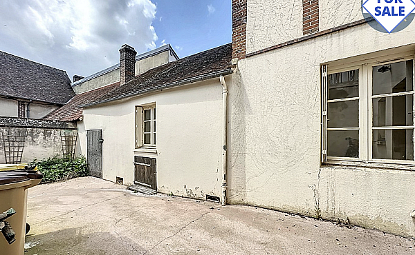 Property_For_Sale_in_France_with_Cle_France_Join_our_mailing_List_AXL06138_19