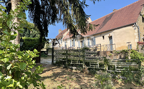 Property_For_Sale_in_France_with_Cle_France_Join_our_mailing_List_AXL06188_54