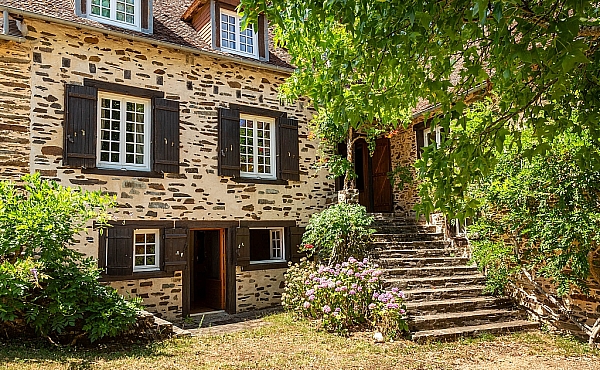 Property_For_Sale_in_France_with_Cle_France_Join_our_mailing_List_AMR00131_19