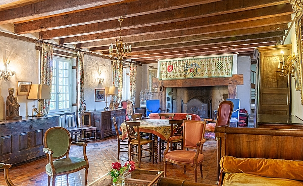 Property_For_Sale_in_France_with_Cle_France_Join_our_mailing_List_AMR00131_35