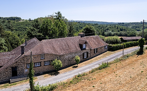 Property_For_Sale_in_France_with_Cle_France_Join_our_mailing_List_AMR00131_6