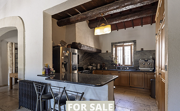 Property_For_Sale_in_France_with_Cle_France_Join_our_mailing_List_AXL06148_5.57