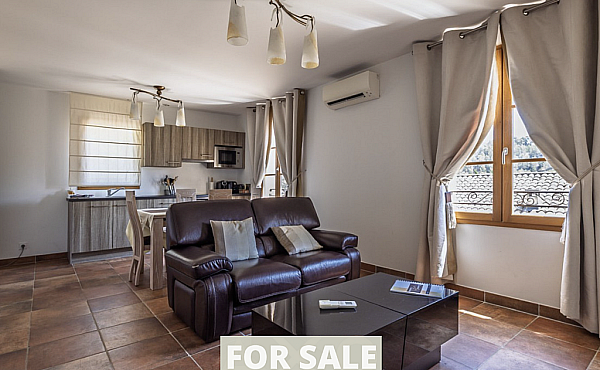 Property_For_Sale_in_France_with_Cle_France_Join_our_mailing_List_AXL06148_6.06