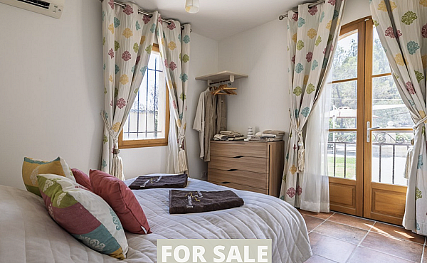 Property_For_Sale_in_France_with_Cle_France_Join_our_mailing_List_AXL06148_6.11