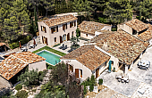 Property_For_Sale_in_France_with_Cle_France_Join_our_mailing_List_AXL06148_4.56