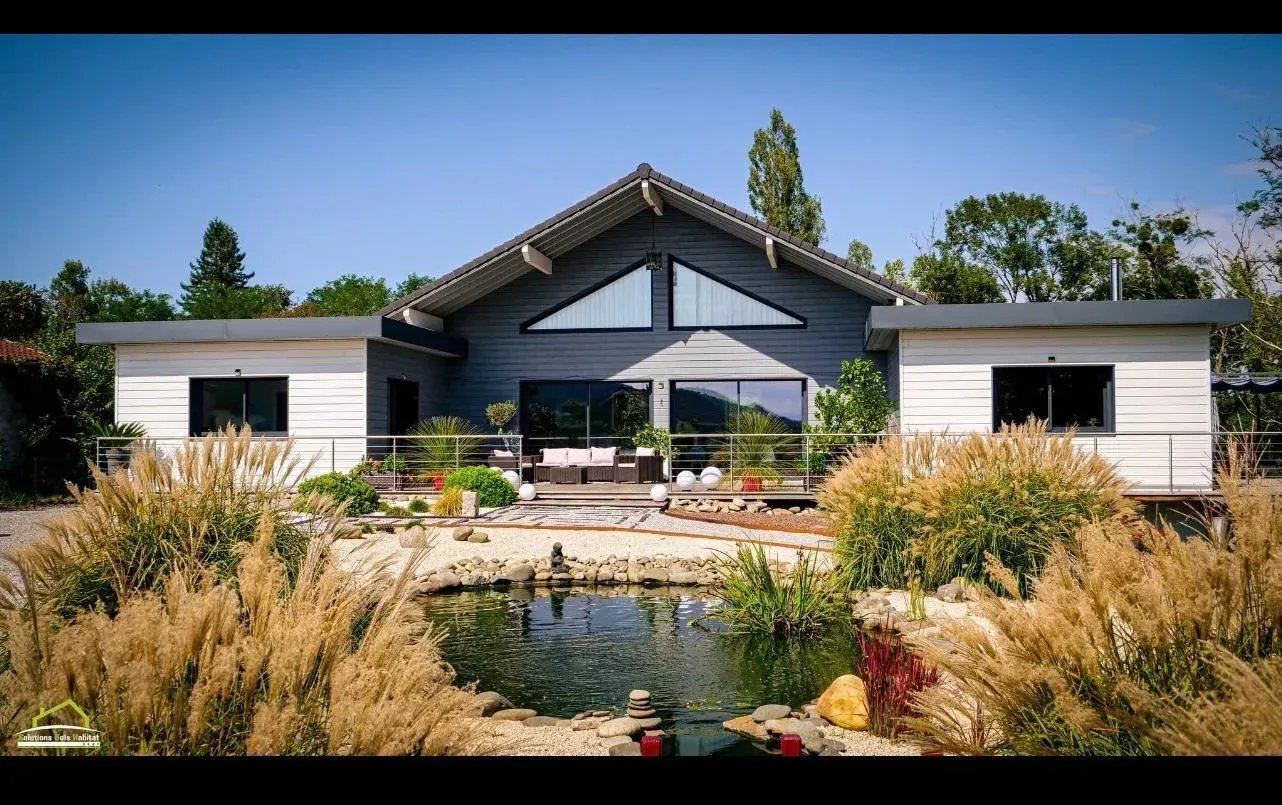 Modern Detached Villa With Pond in Landscaped Garden