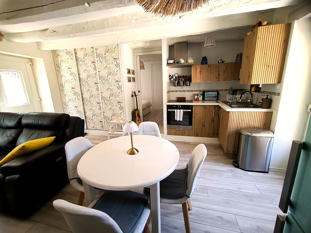 Property_For_Sale_in_France_with_Cle_France_Join_our_mailing_List_AMR00132_22_164158_1