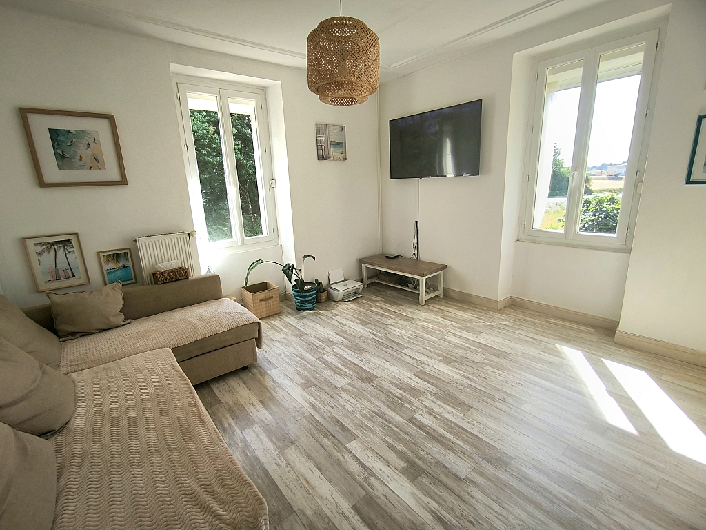 Property_For_Sale_in_France_with_Cle_France_Join_our_mailing_List_AMR00132_22_165508_1
