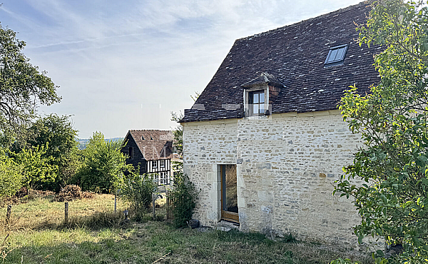 Property_For_Sale_in_France_with_Cle_France_Join_our_mailing_List_DJV06205_6.06