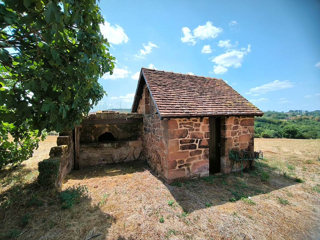 Property_For_Sale_in_France_with_Cle_France_Join_our_mailing_List_AMR00133_801_140946_2