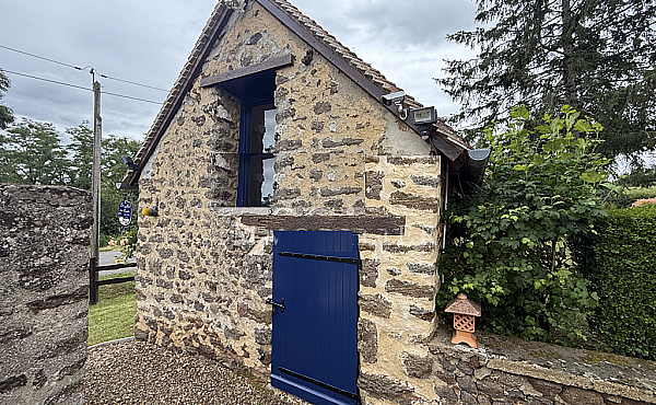 Property_For_Sale_in_France_with_Cle_France_Join_our_mailing_List_DJV062216_3.31