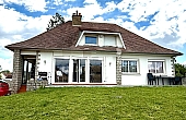 DJV06233_Cle_France_Lead_image