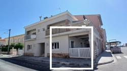 Fully Renovated Apartment Walking Distance From The Beach